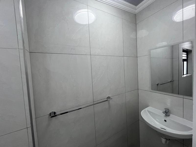 2 Bedroom Property for Sale in Kensington Western Cape